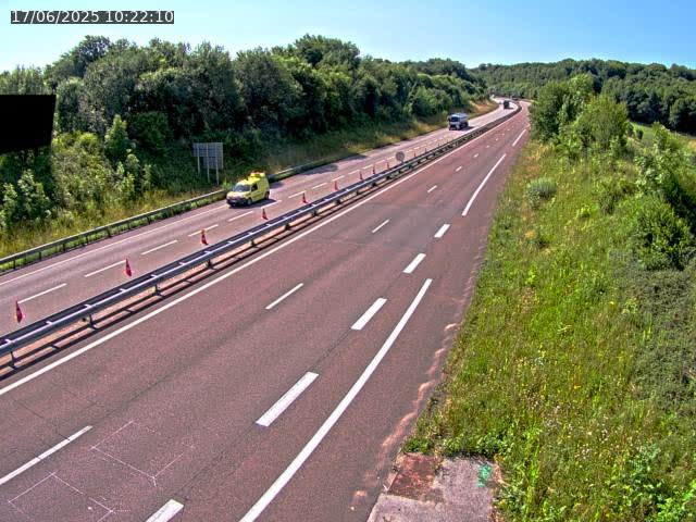 Webcam sur la D438, à proximité du début de la N19 près de Lure, à Lyoffans