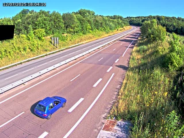 Webcam sur la D438, à proximité du début de la N19 près de Lure, à Lyoffans