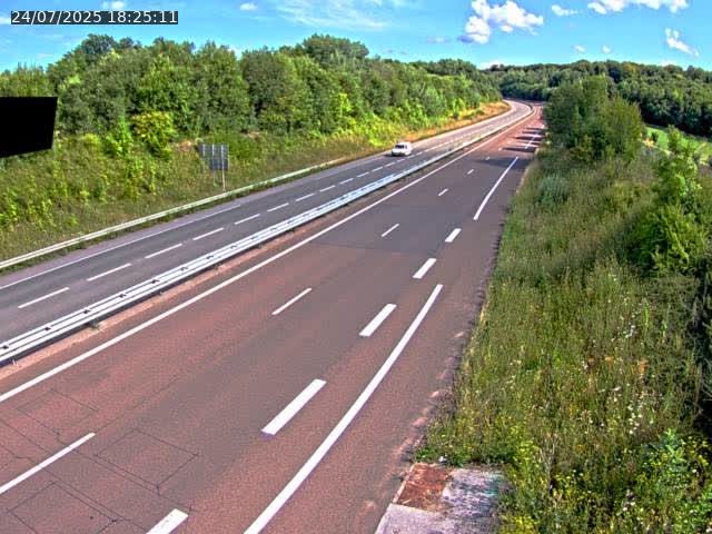 Webcam sur la D438, à proximité du début de la N19 près de Lure, à Lyoffans