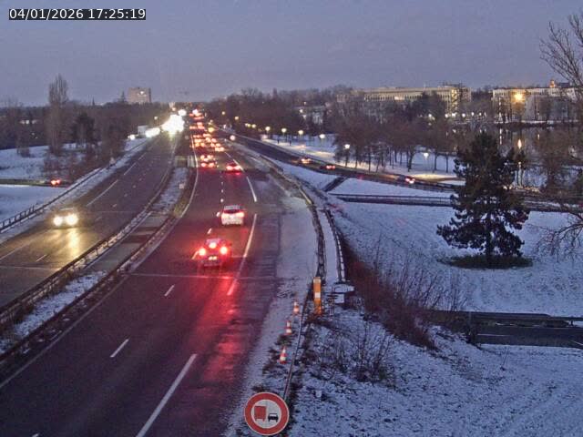 <h2>Caméra autoroute France - A31, Metz-centre direction Thionville</h2>