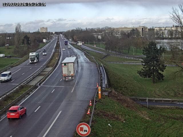 <h2>Caméra autoroute France - A31, Metz-centre direction Thionville</h2>