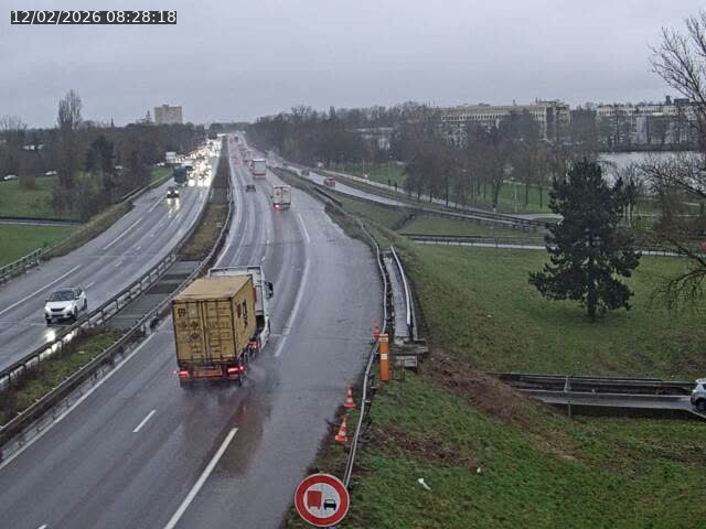 <h2>Caméra autoroute France - A31, Metz-centre direction Thionville</h2>