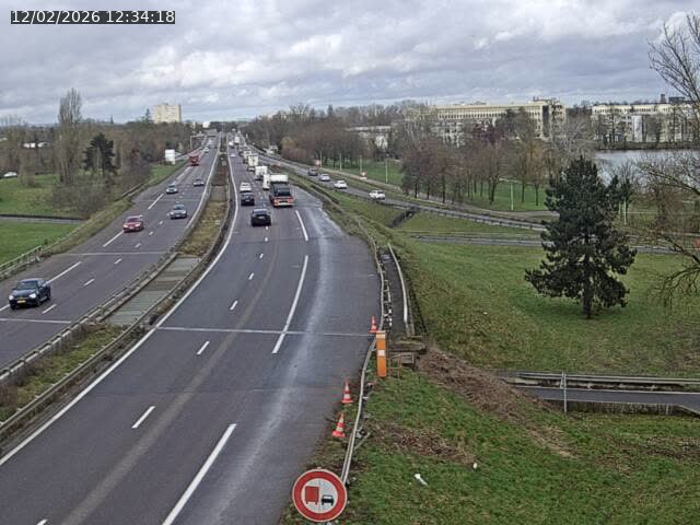 <h2>Caméra autoroute France - A31, Metz-centre direction Thionville</h2>