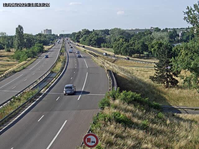 <h2>Caméra autoroute France - A31, Metz-centre direction Thionville</h2>