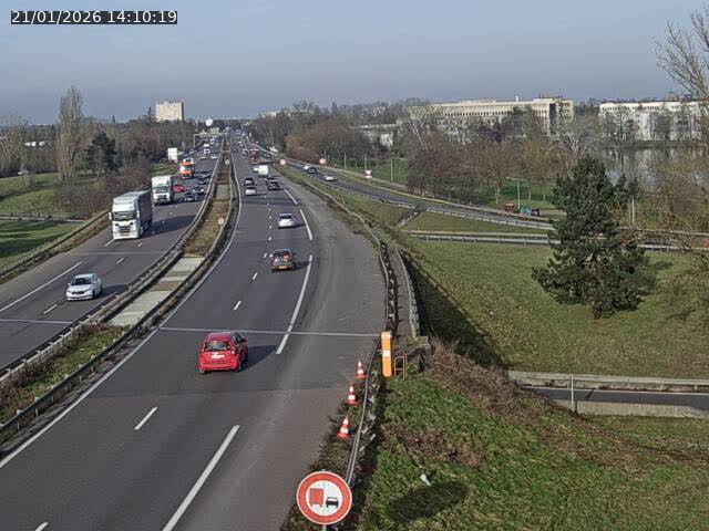 <h2>Caméra autoroute France - A31, Metz-centre direction Thionville</h2>