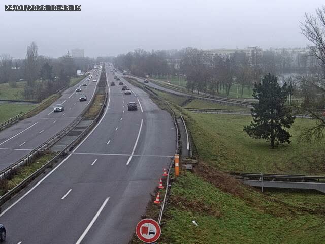 <h2>Caméra autoroute France - A31, Metz-centre direction Thionville</h2>