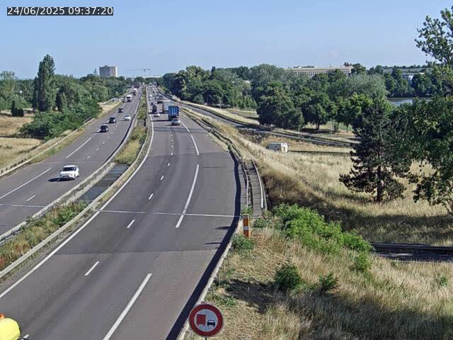 <h2>Caméra autoroute France - A31, Metz-centre direction Thionville</h2>
