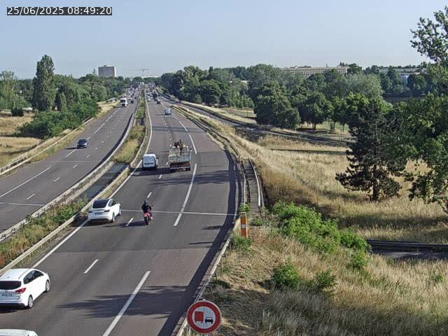 <h2>Caméra autoroute France - A31, Metz-centre direction Thionville</h2>