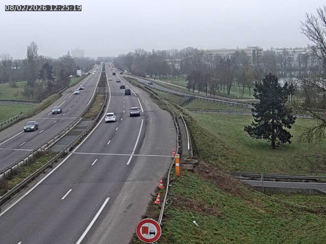 <h2>Caméra autoroute France - A31, Metz-centre direction Thionville</h2>