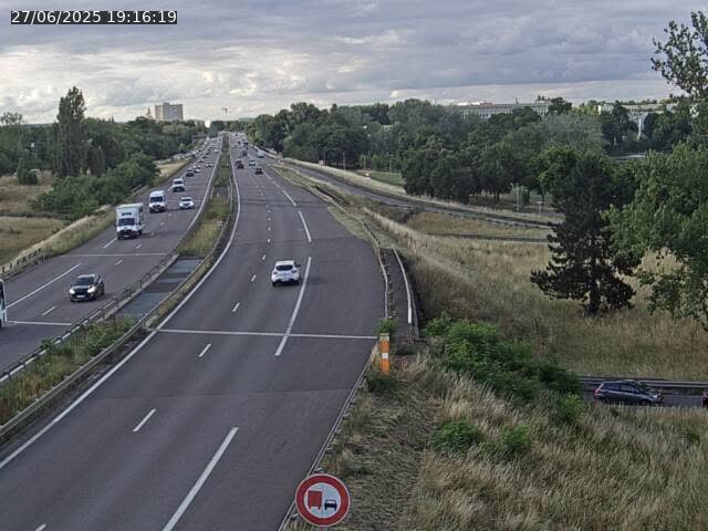 <h2>Caméra autoroute France - A31, Metz-centre direction Thionville</h2>
