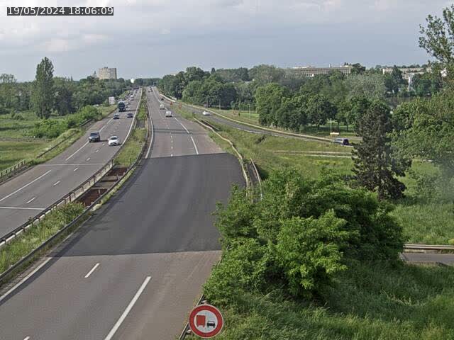 <h2>Caméra autoroute France - A31, Metz-centre direction Thionville</h2>