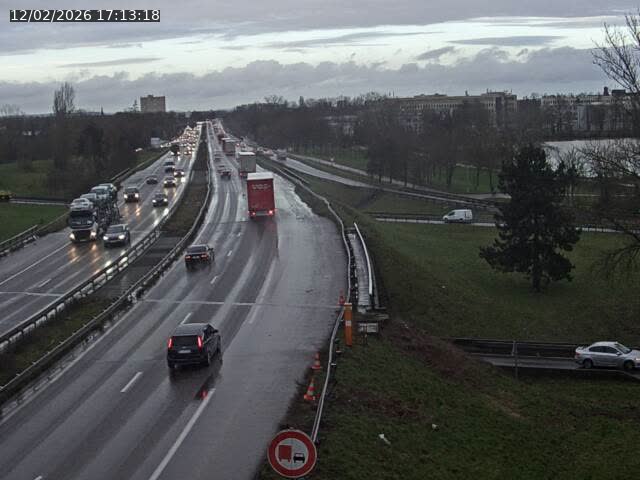 <h2>Caméra autoroute France - A31, Metz-centre direction Thionville</h2>