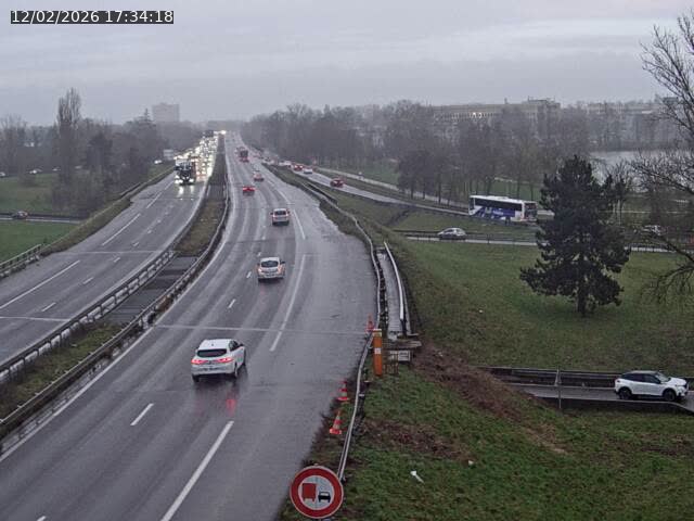 <h2>Caméra autoroute France - A31, Metz-centre direction Thionville</h2>
