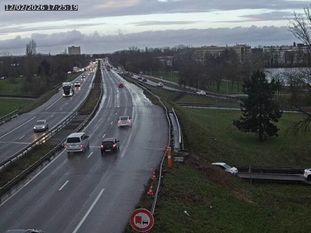 <h2>Caméra autoroute France - A31, Metz-centre direction Thionville</h2>