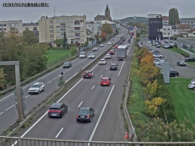 <h2>Caméra autoroute France - A31, Thionville direction Metz</h2>