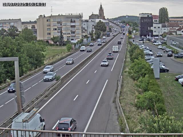 <h2>Caméra autoroute France - A31, Thionville direction Metz</h2>