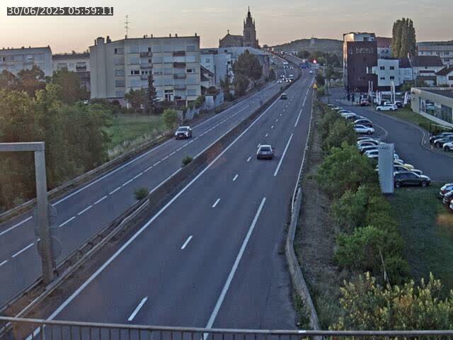 <h2>Caméra autoroute France - A31, Thionville direction Metz</h2>
