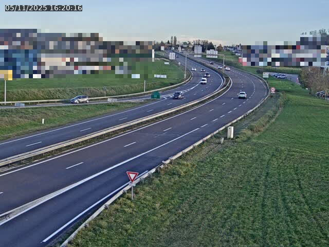 Webcam à Vesoul dans le quartier Grand Miselot à la jonction entre la N19 et la D457