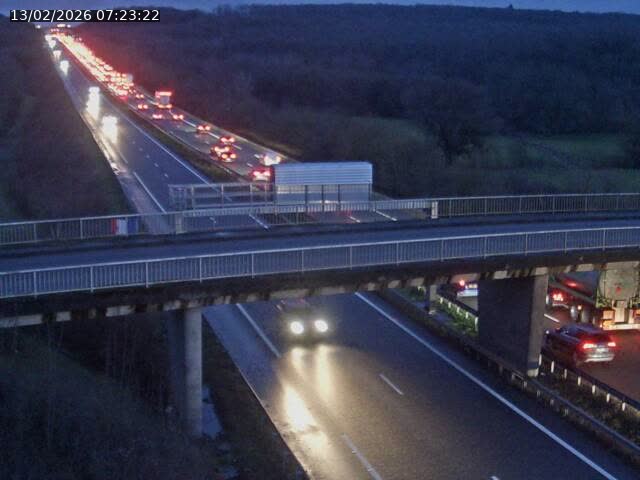 <h2>Caméra autoroute France - A31, Zoufftgen direction Luxembourg-ville, à la frontière entre la France et le Luxembourg</h2>