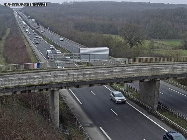 <h2>Caméra autoroute France - A31, Zoufftgen direction Luxembourg-ville, à la frontière entre la France et le Luxembourg</h2>