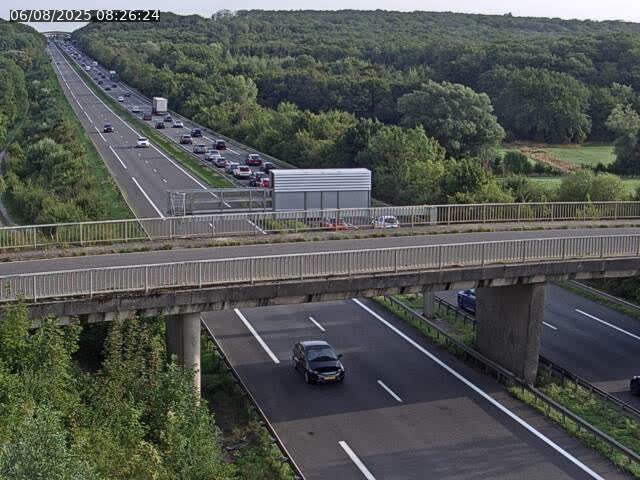 <h2>Caméra autoroute France - A31, Zoufftgen direction Luxembourg-ville, à la frontière entre la France et le Luxembourg</h2>