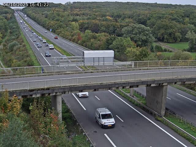 <h2>Caméra autoroute France - A31, Zoufftgen direction Luxembourg-ville, à la frontière entre la France et le Luxembourg</h2>