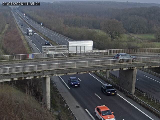 <h2>Caméra autoroute France - A31, Zoufftgen direction Luxembourg-ville, à la frontière entre la France et le Luxembourg</h2>