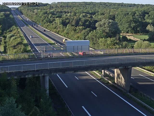 Caméra autoroute France - A31, Zoufftgen direction Luxembourg-ville, à la frontière entre la France et le Luxembourg