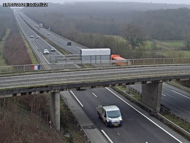 <h2>Caméra autoroute France - A31, Zoufftgen direction Luxembourg-ville, à la frontière entre la France et le Luxembourg</h2>