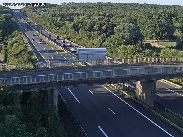 Caméra autoroute France - A31, Zoufftgen direction Luxembourg-ville, à la frontière entre la France et le Luxembourg