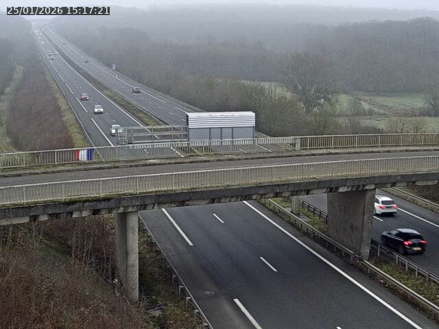 Caméra autoroute France - A31, Zoufftgen direction Luxembourg-ville, à la frontière entre la France et le Luxembourg