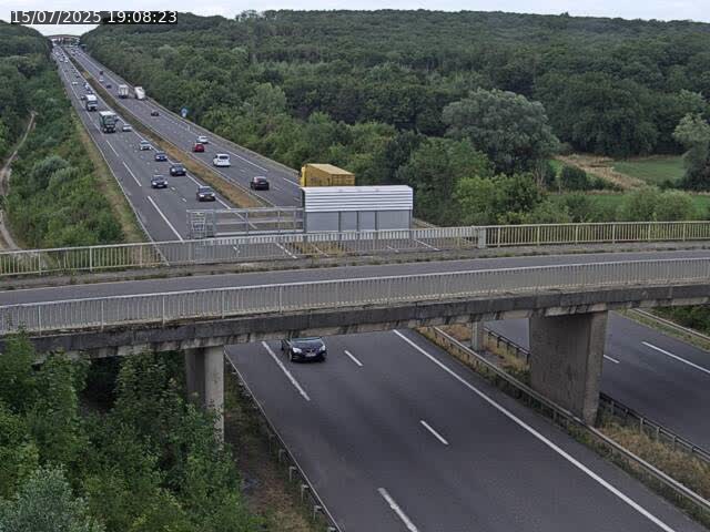 <h2>Caméra autoroute France - A31, Zoufftgen direction Luxembourg-ville, à la frontière entre la France et le Luxembourg</h2>