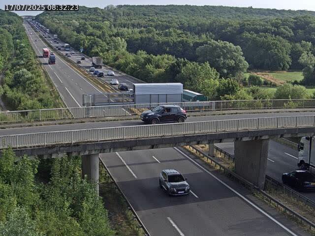 <h2>Caméra autoroute France - A31, Zoufftgen direction Luxembourg-ville, à la frontière entre la France et le Luxembourg</h2>