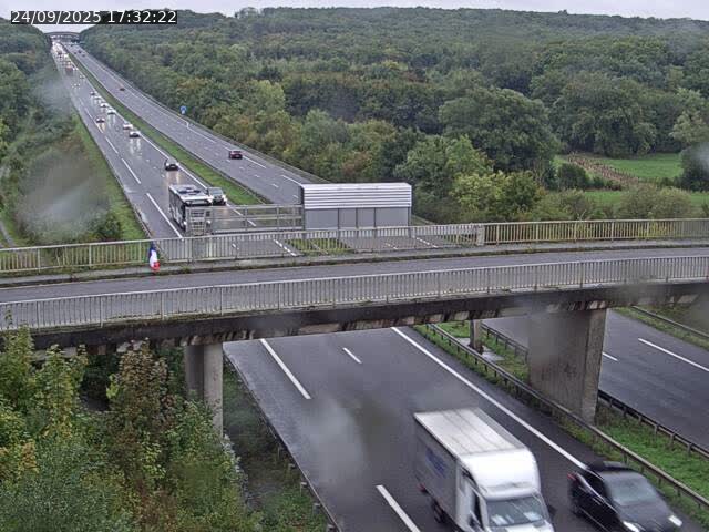 <h2>Caméra autoroute France - A31, Zoufftgen direction Luxembourg-ville, à la frontière entre la France et le Luxembourg</h2>
