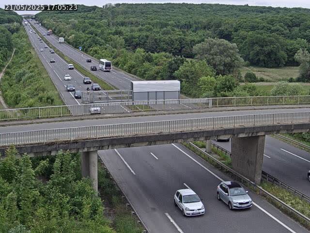 <h2>Caméra autoroute France - A31, Zoufftgen direction Luxembourg-ville, à la frontière entre la France et le Luxembourg</h2>