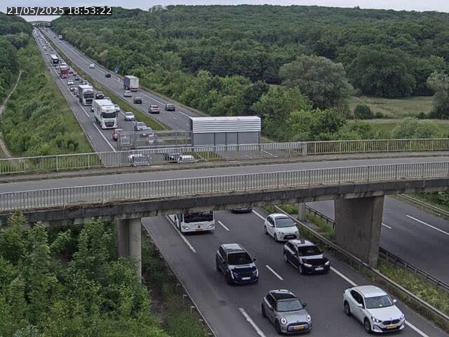 <h2>Caméra autoroute France - A31, Zoufftgen direction Luxembourg-ville, à la frontière entre la France et le Luxembourg</h2>