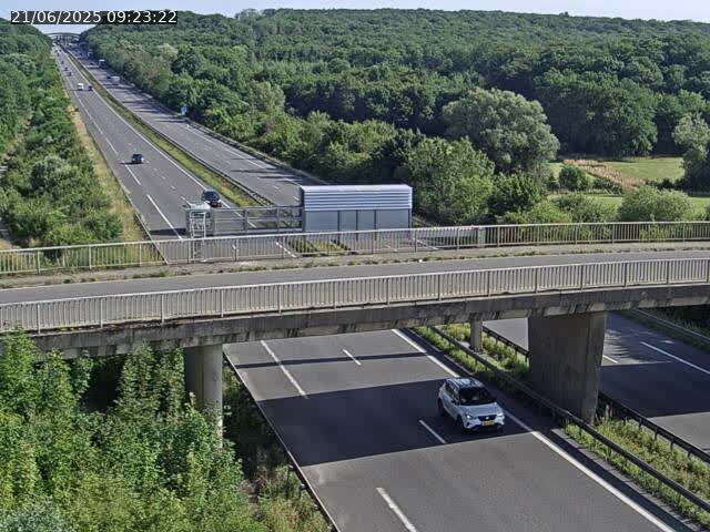 <h2>Caméra autoroute France - A31, Zoufftgen direction Luxembourg-ville, à la frontière entre la France et le Luxembourg</h2>