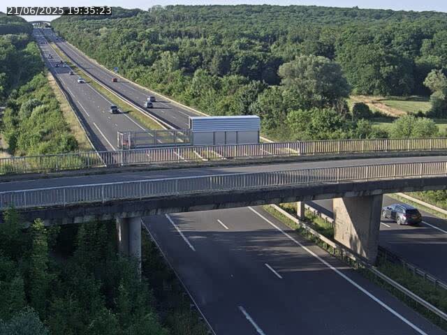 <h2>Caméra autoroute France - A31, Zoufftgen direction Luxembourg-ville, à la frontière entre la France et le Luxembourg</h2>