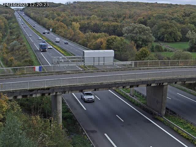 <h2>Caméra autoroute France - A31, Zoufftgen direction Luxembourg-ville, à la frontière entre la France et le Luxembourg</h2>