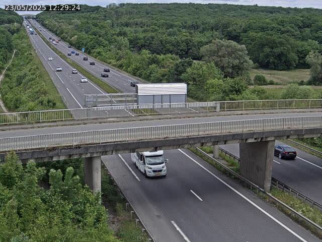 <h2>Caméra autoroute France - A31, Zoufftgen direction Luxembourg-ville, à la frontière entre la France et le Luxembourg</h2>