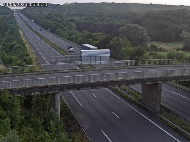 <h2>Caméra autoroute France - A31, Zoufftgen direction Luxembourg-ville, à la frontière entre la France et le Luxembourg</h2>