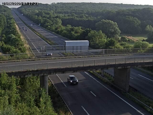 <h2>Caméra autoroute France - A31, Zoufftgen direction Luxembourg-ville, à la frontière entre la France et le Luxembourg</h2>