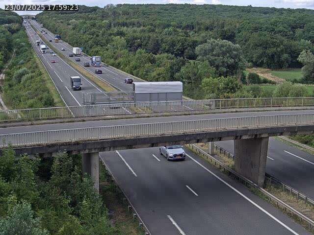 <h2>Caméra autoroute France - A31, Zoufftgen direction Luxembourg-ville, à la frontière entre la France et le Luxembourg</h2>