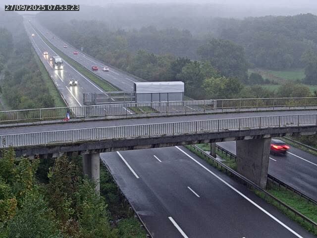 <h2>Caméra autoroute France - A31, Zoufftgen direction Luxembourg-ville, à la frontière entre la France et le Luxembourg</h2>