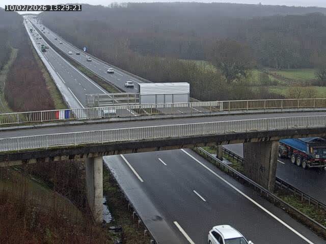 <h2>Caméra autoroute France - A31, Zoufftgen direction Luxembourg-ville, à la frontière entre la France et le Luxembourg</h2>