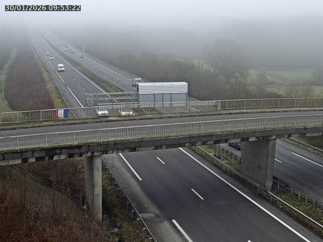 <h2>Caméra autoroute France - A31, Zoufftgen direction Luxembourg-ville, à la frontière entre la France et le Luxembourg</h2>