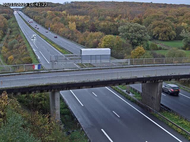 <h2>Caméra autoroute France - A31, Zoufftgen direction Luxembourg-ville, à la frontière entre la France et le Luxembourg</h2>