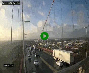 <h2>Webcam autoroute sur le périphérique de Bordeaux (A630) au nord de la ville. Caméra située sur le Pont d'Aquitaine.</h2>