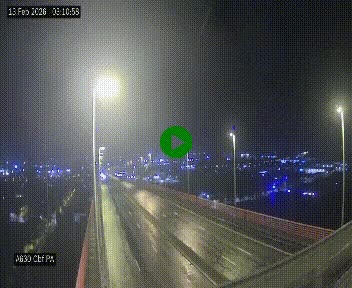 <h2>Webcam autoroute sur le périphérique de Bordeaux (A630) au nord de la ville. Caméra située sur le Pont d'Aquitaine.</h2>