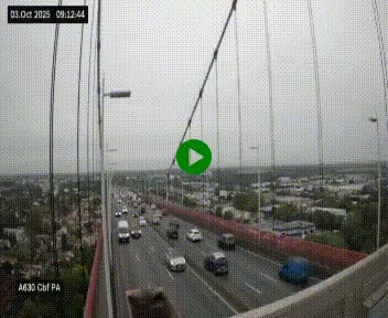 <h2>Webcam autoroute sur le périphérique de Bordeaux (A630) au nord de la ville. Caméra située sur le Pont d'Aquitaine.</h2>